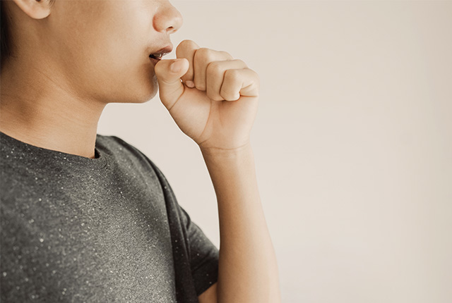 咳が長引く方へ 